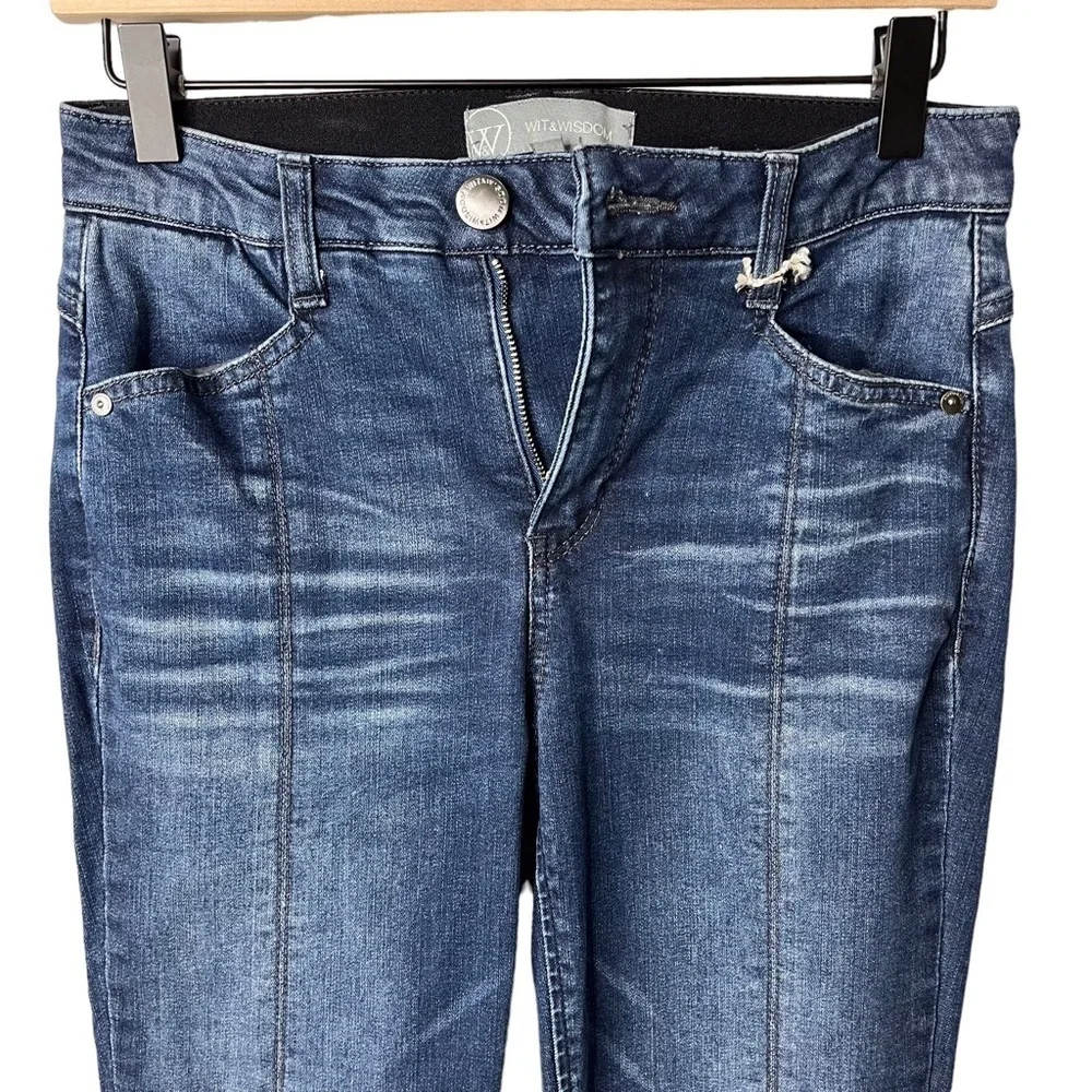 Wit & Wisdom Itty Bitty Bootcut Jeans Blue Artisanal Size 2 Split Hem L229OKEY6 - Picture 3 of 8